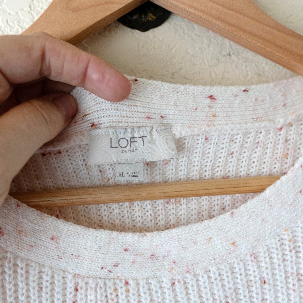 Women's Cream Button-Shoulder Ribbed Sweater - Picture 2 of 8